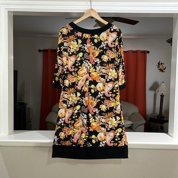 Karin Stevens Women’s Size 6 Paisley Shift Dress - Picture 2 of 4